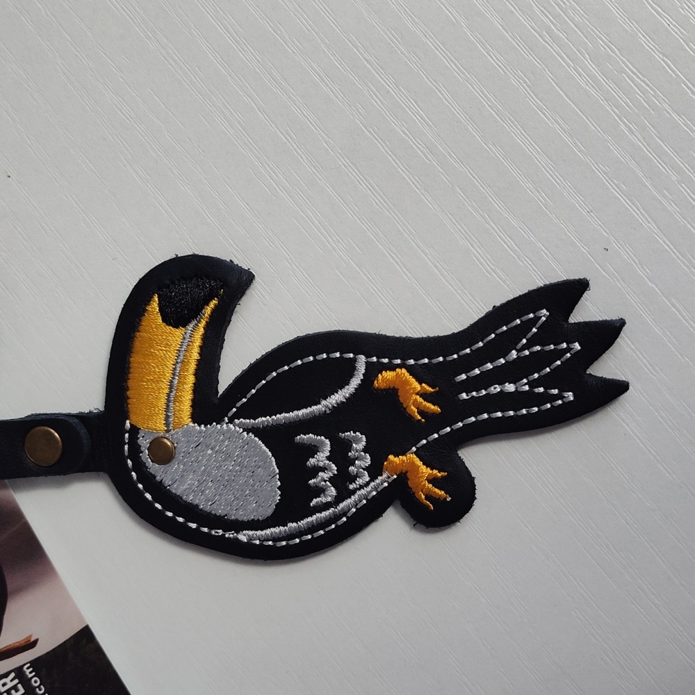 Portland Leather Toucan Key Holder - Black, Gold, Gray - Picture 2 of 2